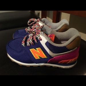 NWOT kids new balance shoes